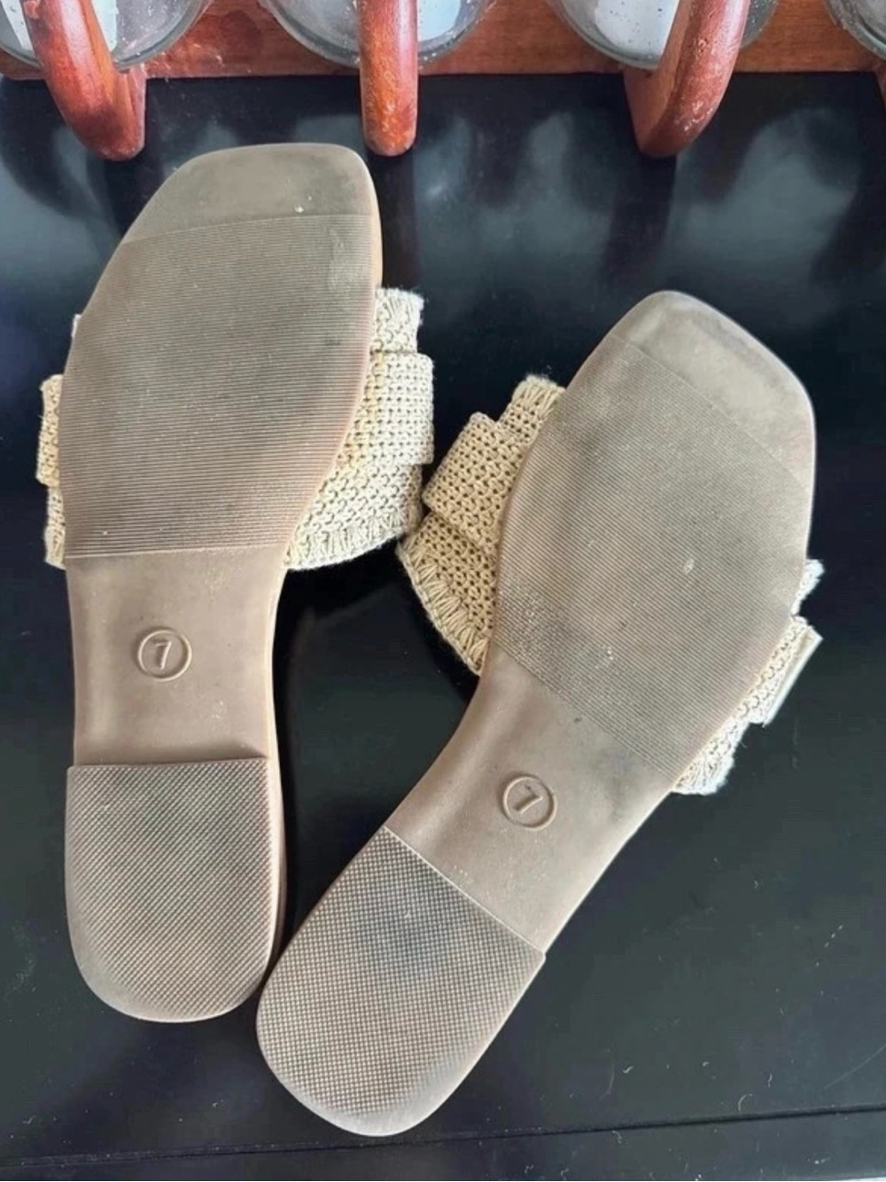 Universal Thread Sandals - Picture 3 of 3